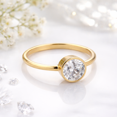 18K Gold Lab Grown Round Brilliant Diamond Bezel Ring