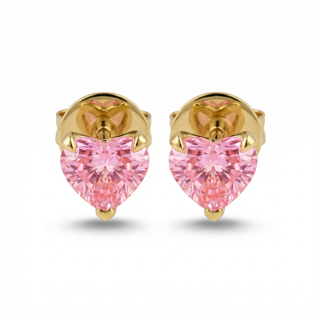 18K Gold Lab Grown Pink Heart Diamond Set