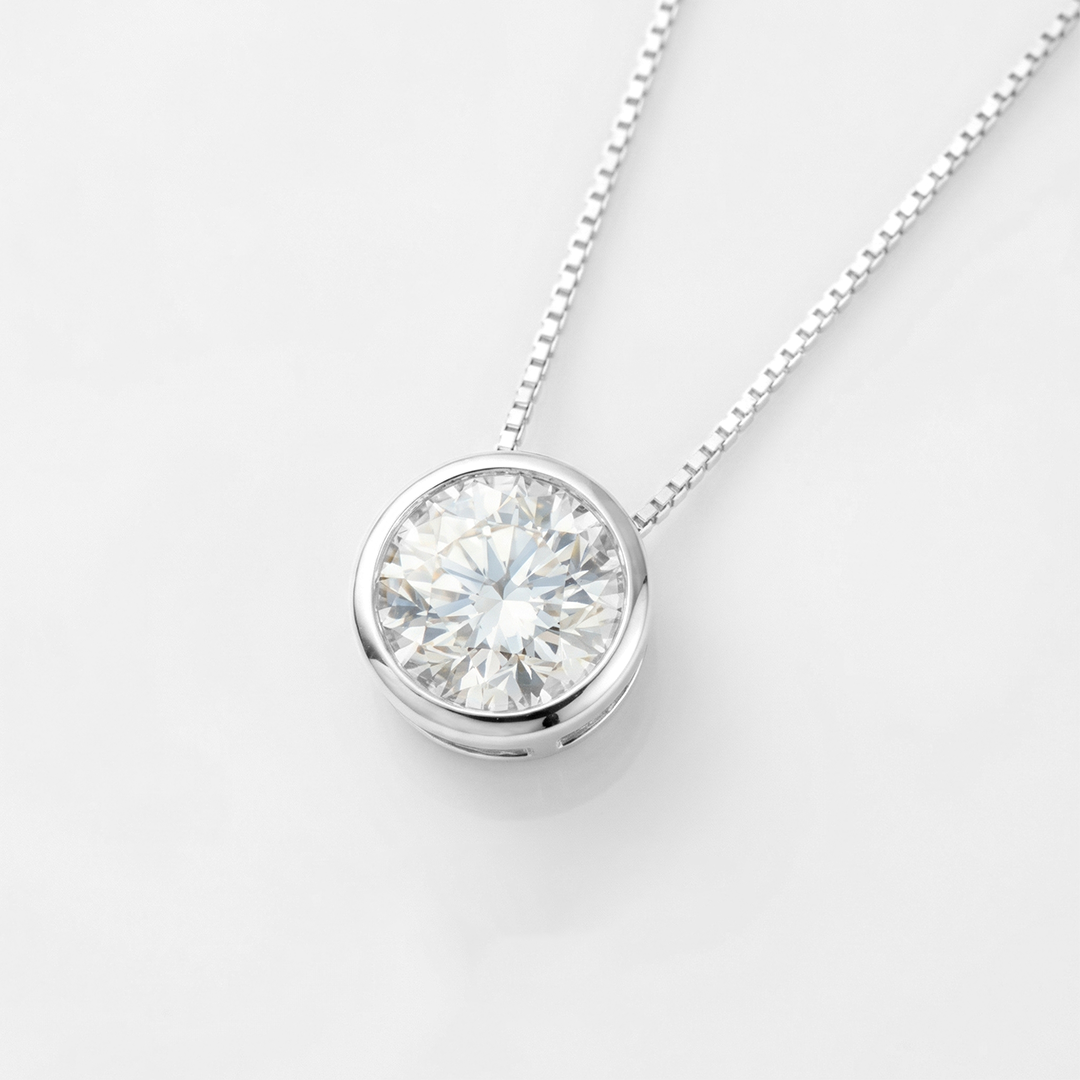 18K Gold Lab Grown Diamond Round Brilliant Bezel Set