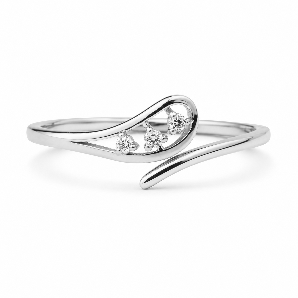 Everyday Sparkle 0.03ct Diamond Ring in 18K Gold