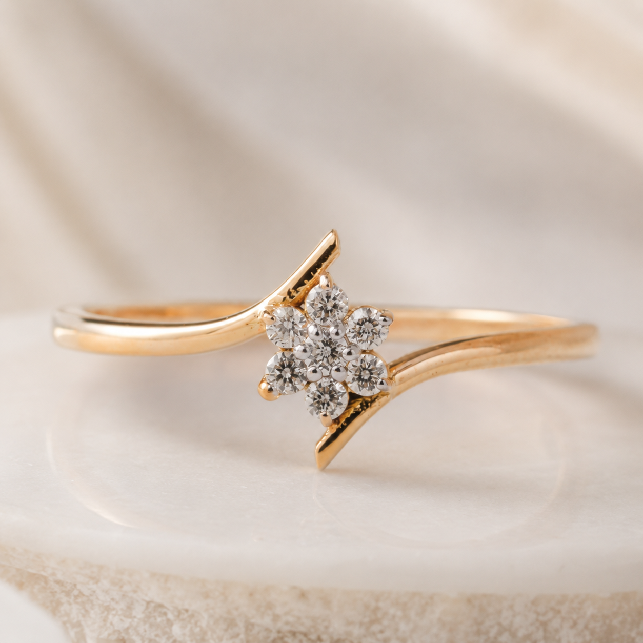 Everyday Sparkle 0.09ct Diamond Ring in 18K Gold