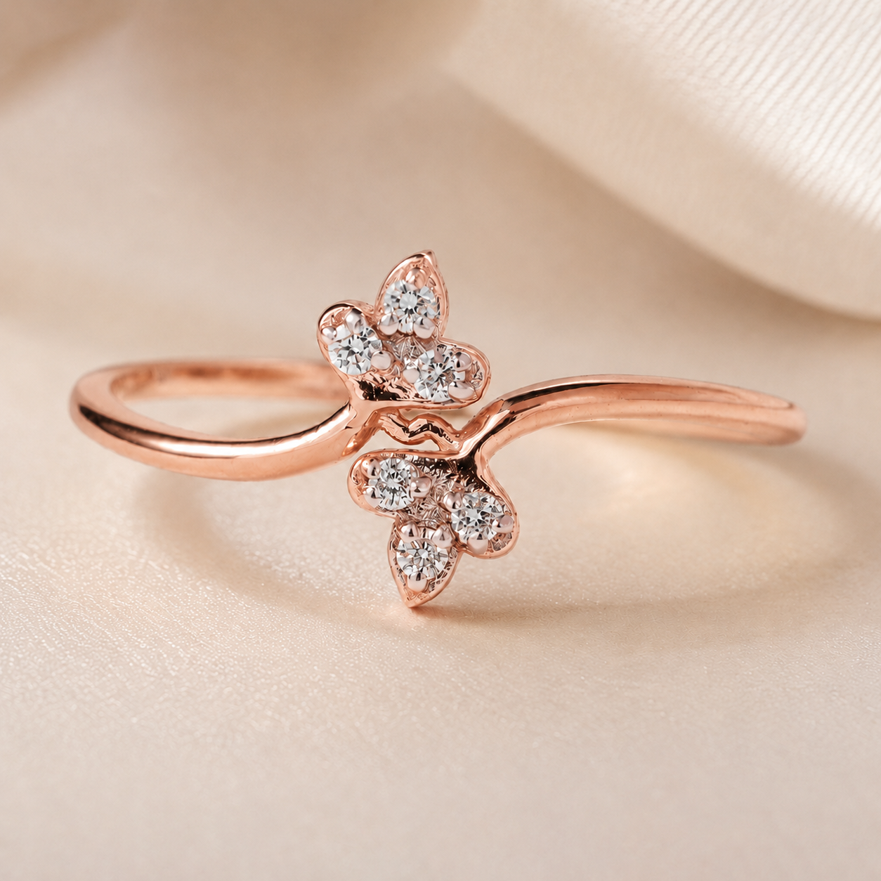 Everyday Sparkle 0.06ct Diamond Ring in 18K Gold