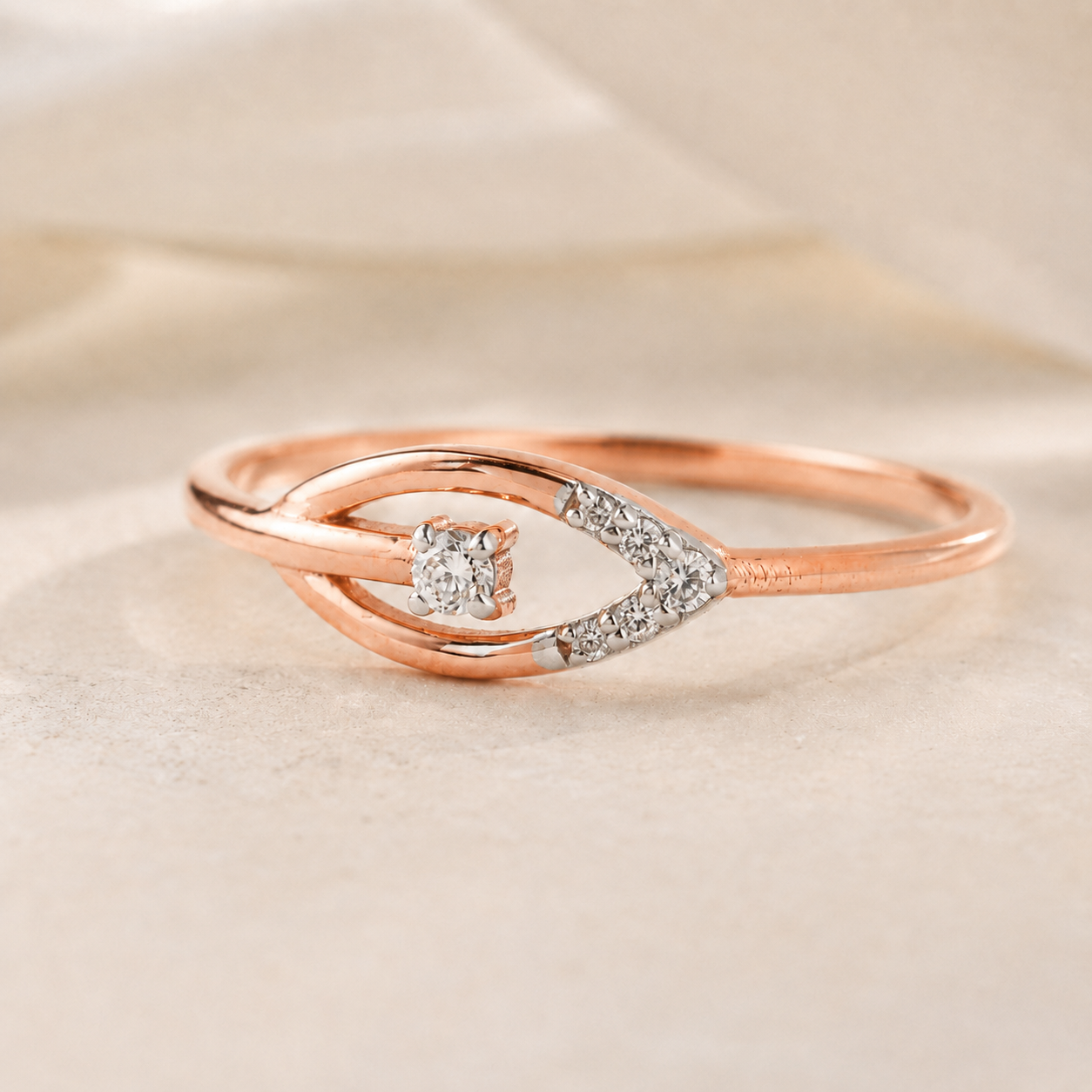 Everyday Sparkle 0.05ct Diamond Ring in 18K Gold