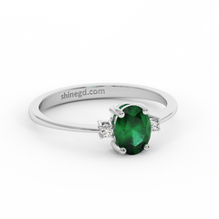 18K Gold Diamond Emerald Ring