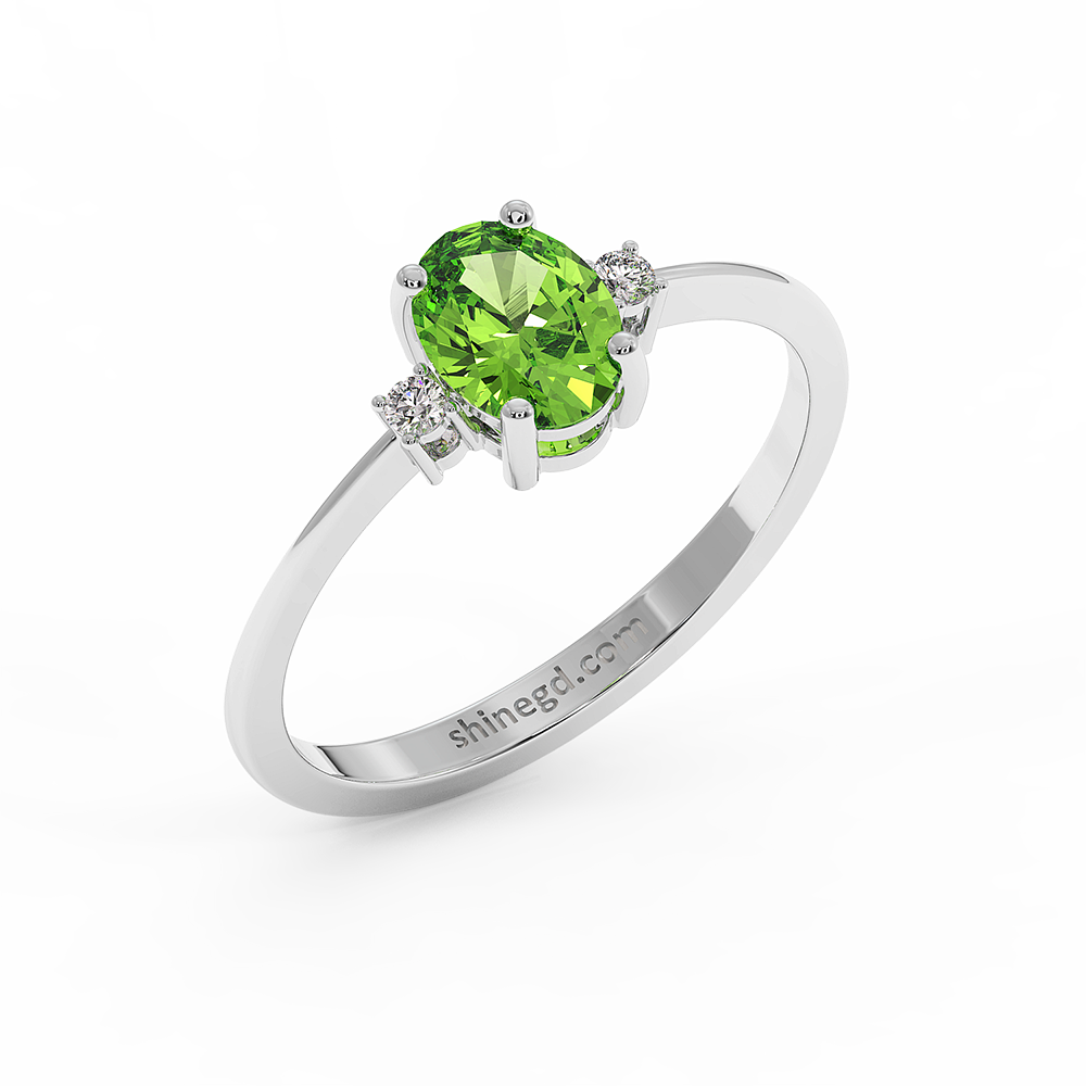 18K Gold Oval Peridot & Diamond Ring