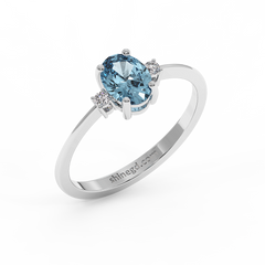 18K Gold Aquamarine & Diamond Ring