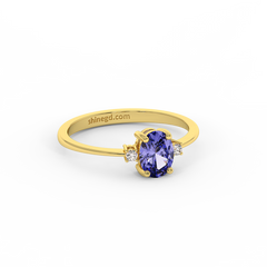 18K Gold Oval Tanzanite with Diamond Ring