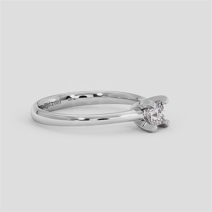 18K Gold Princess Cut Solitaire Diamond Ring