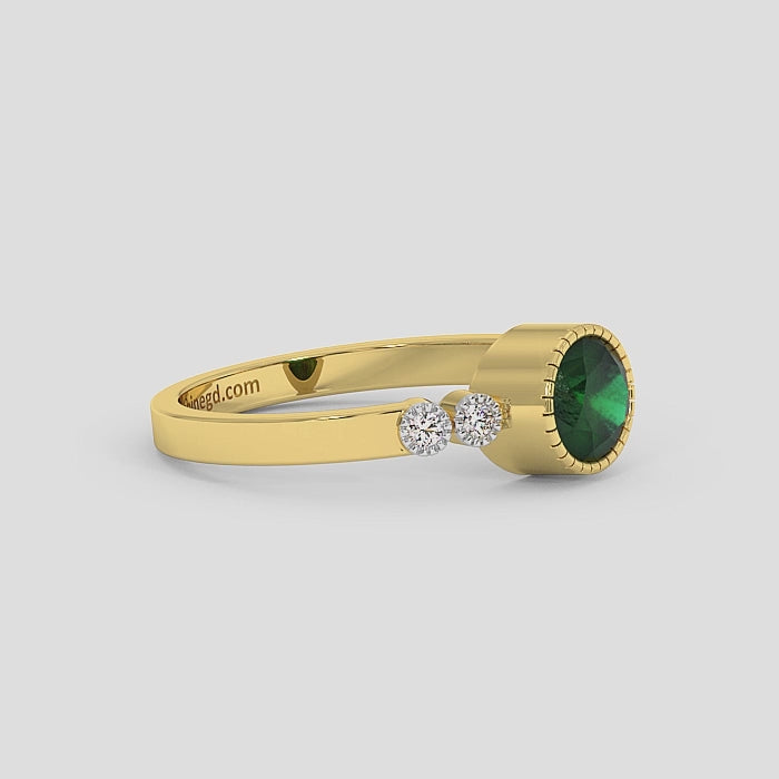 18K Gold Diamond Emerald Ring