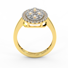 18K Gold Oval Diamond Cluster Ring