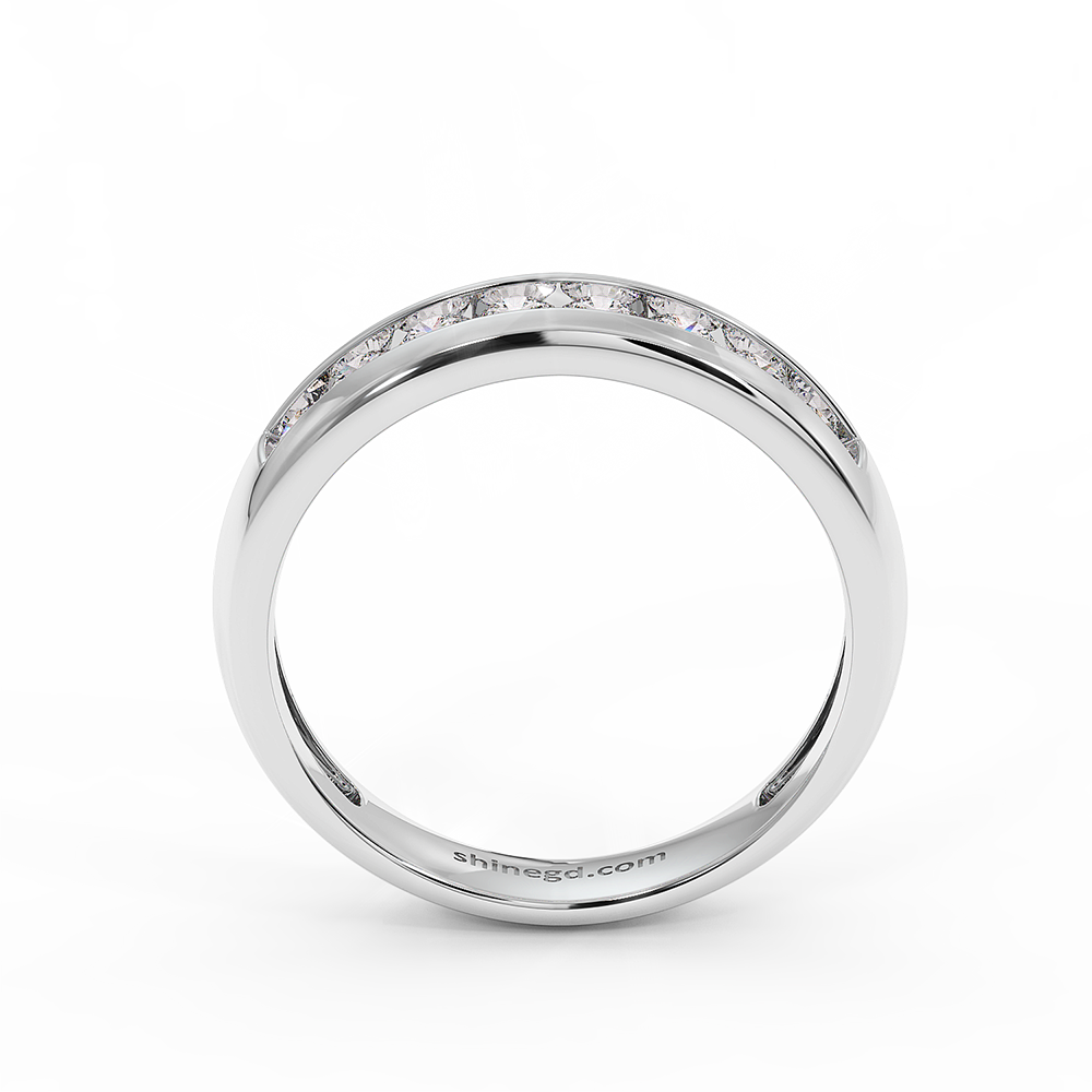 18K Gold Diamond Band Ring