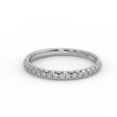 18K Gold Shared Prong Diamond Ring