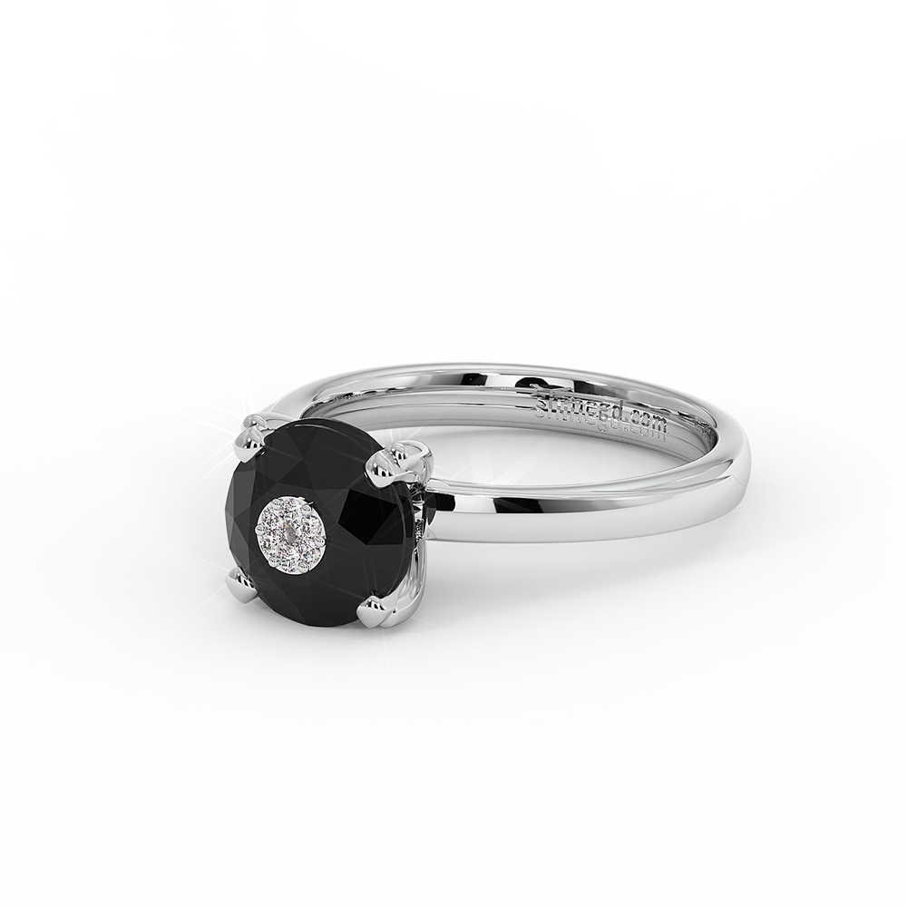 18K Gold Black & White Diamond Ring