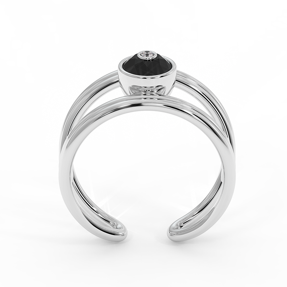 18K Gold Black & White Diamond Ring