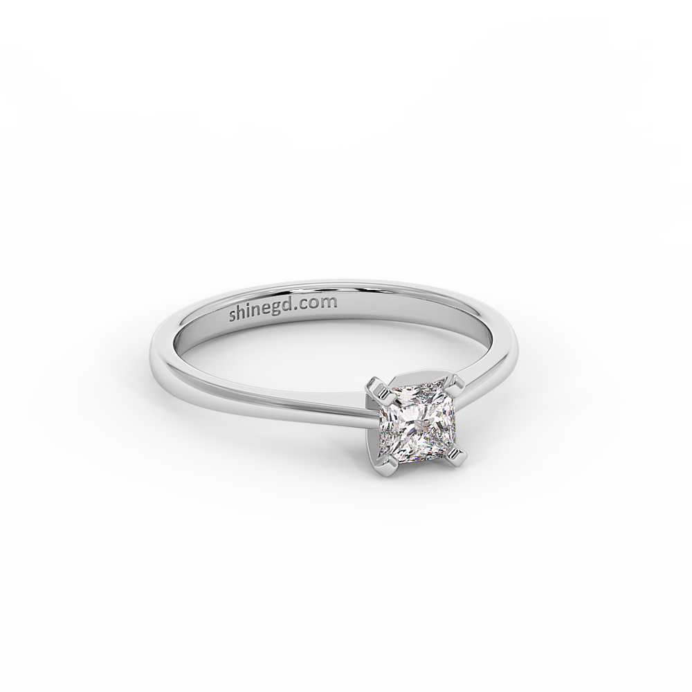 18K Gold Princess Cut Solitaire Diamond Ring