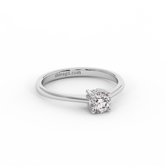 18K Gold Solitaire Diamond Ring – Classic 4 Prong Setting