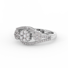 18K Gold Floral Cluster Diamond Ring